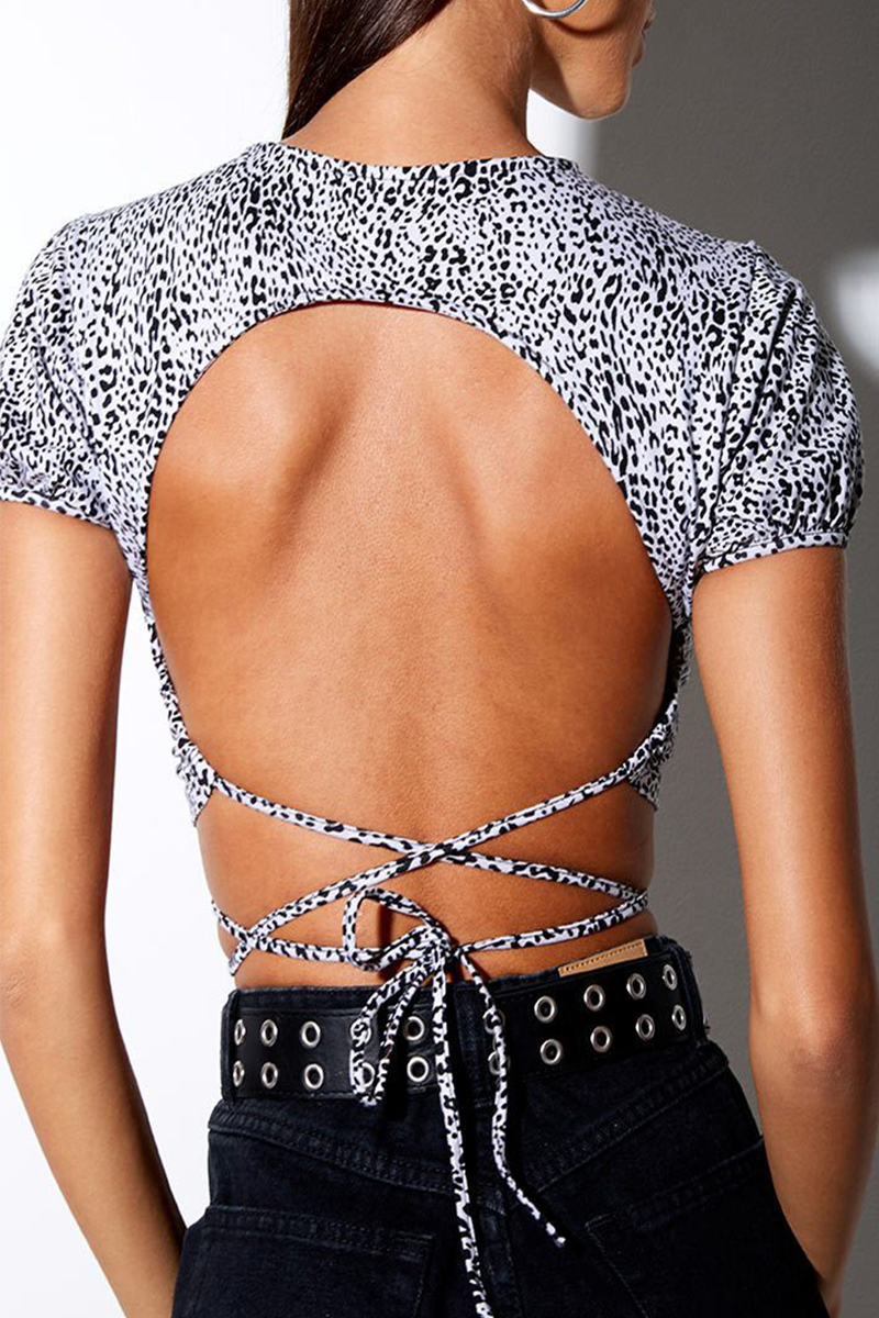 Sexy Geometric Print Animal Print Lace Up Backless Contrast Half A Turtleneck T-Shirts(7 Colors)